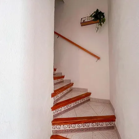La Casita De Toni En Rotas Con Jardin Y Piscina *