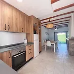 Prázdninový dům La Casita De Toni En Rotas Con Piscina Y Jardin Privado *